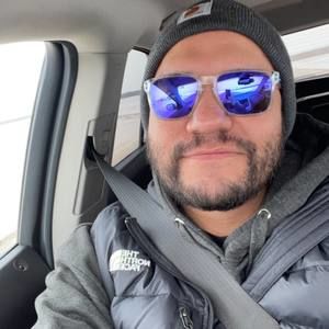 Meet your Posher, Jared